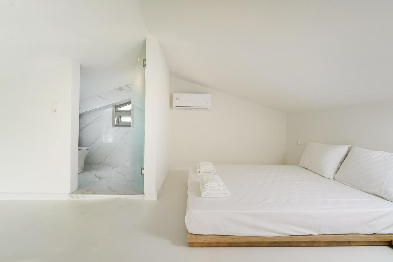 Athina Palace Luxurious Appartments Potos Esterno foto