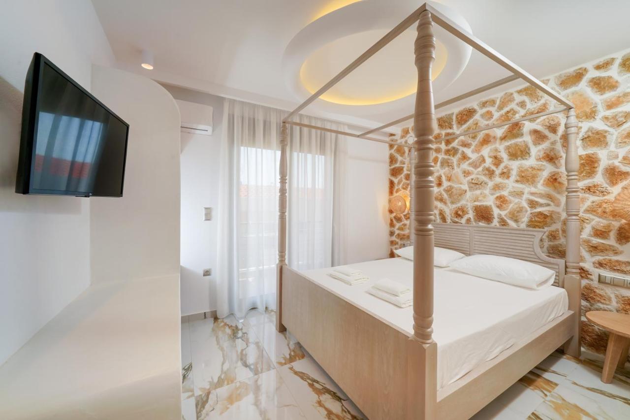 Athina Palace Luxurious Appartments Potos Esterno foto